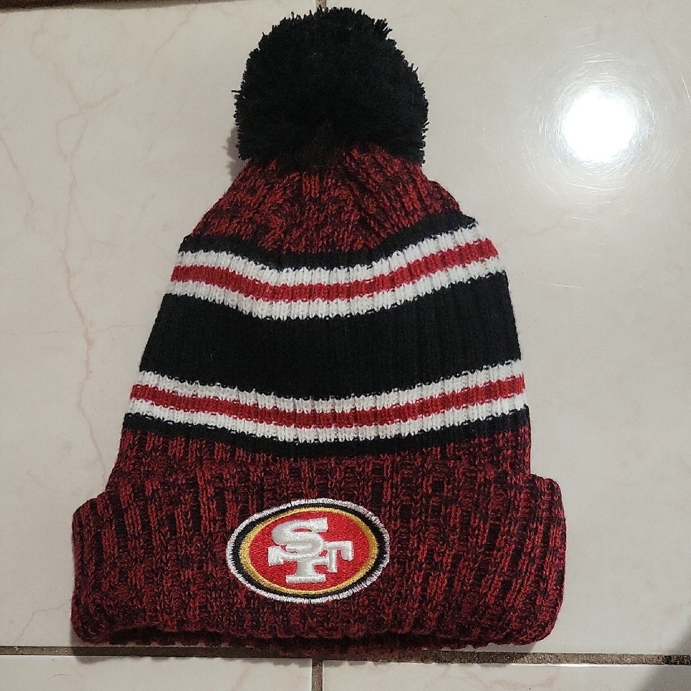 San Fransisco 49ers Beanie Unisex  One Size